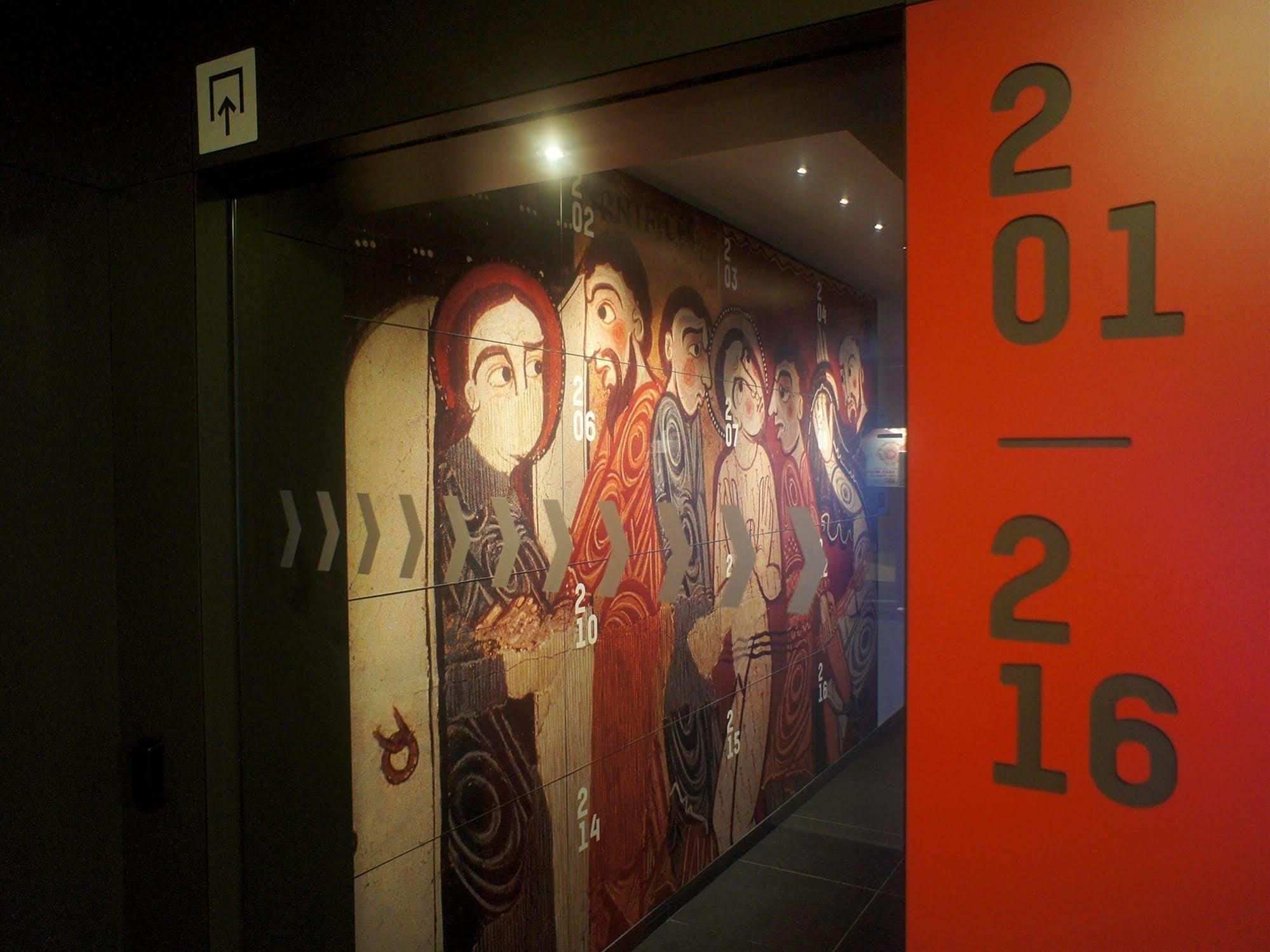 Seminari Allotjaments Vic Dış mekan fotoğraf